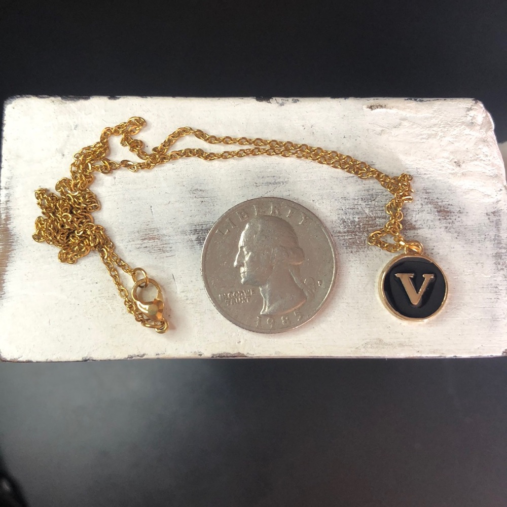 Letter V 19” Necklace